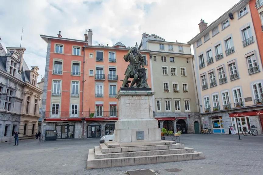 Apartament Lannexe Du Petit Palais Grenoble Zewnętrze zdjęcie
